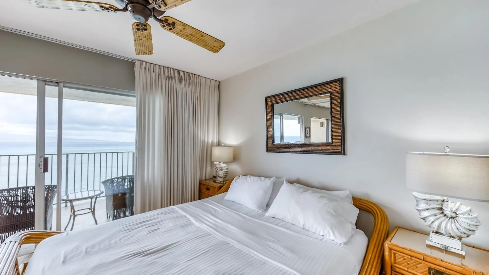 Hololani Resort Kahana 0*,